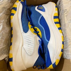 Under Armour Men's Athletic Shoes in Blue and Yellow
